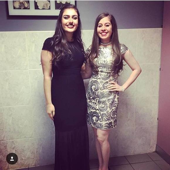 Meet your Posher, Marina - Picture 1 of 1